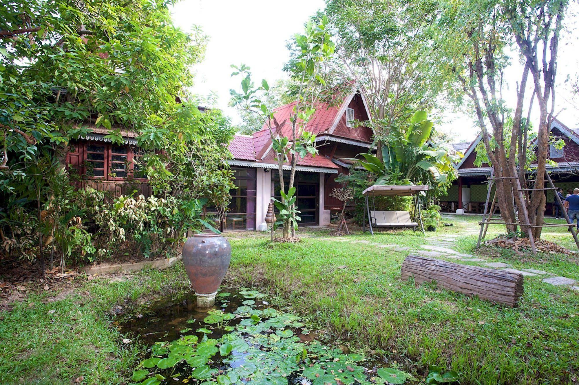 Hotel Siri Lampang Luaran gambar